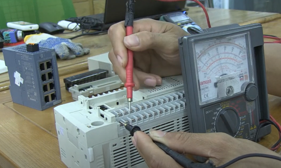 Sửa chữa PLC Mitsubishi nhanh chóng và hiệu quả, sửa PLC lấy nhanh trong ngày