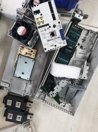 Catec nhận sửa biến tần Lenze báo lỗi