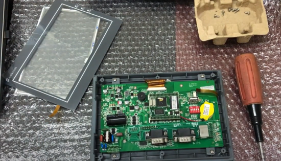 Sửa HMI LS, chuyên sửa màn hình cảm ứng LS bấm khó ăn