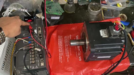 sửa động cơ servo ECMA-L11845RS lấy gấp trong ngày