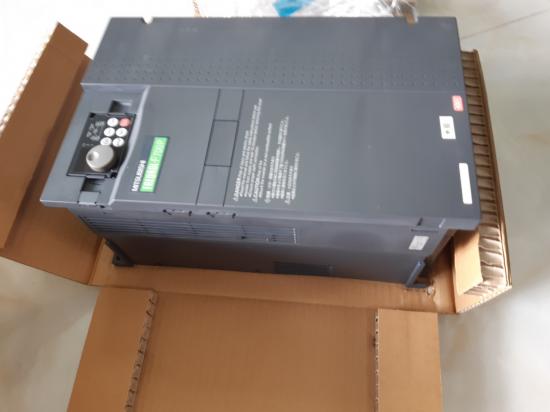 Sửa chữa biến tần Mitsubishi bị lỗi không chạy mà màn hình vẫn hiển thị tần số ảo