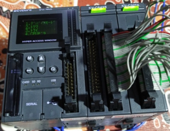 Chuyên sửa chữa PLC Keyence KV-40DTP báo lỗi, linh kiện nhập hãng