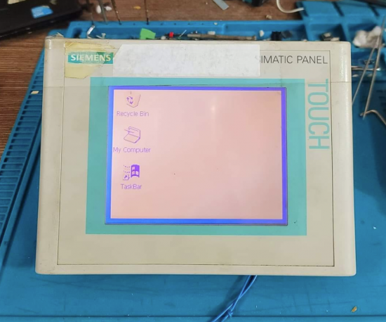 Sửa màn hình HMI Schneider cảm ứng không ăn, bị đơ, không thể điều khiển