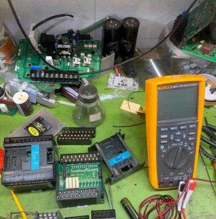 Sửa PLC Omron, sửa nhanh lấy trong ngày