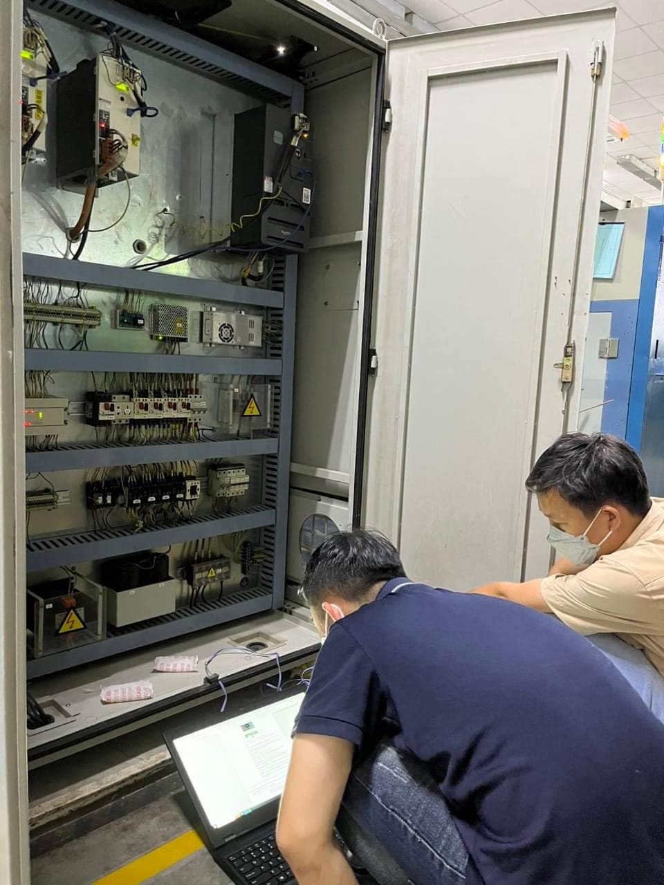 Sửa biến tần lấy gấp trong ngày