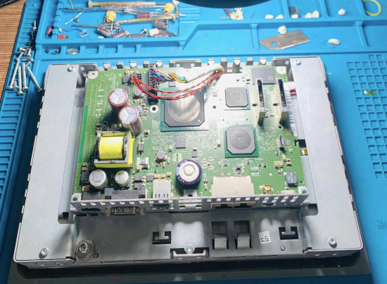 Trung tâm sửa màn hình HMI Delta hiển thị mờ, bể màn hình- Catec Automation