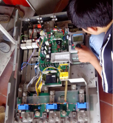 Sửa chữa biến tần Shihlin SA3 uy tín chất lượng cao